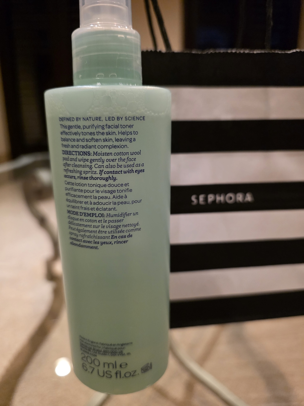 Elemis Balancing Lavender Toner - Light Seafoam Green - Picture 4 of 7